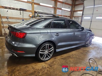 Trzecie zdjęcie samochodu z tyłu: 2015 AUDI A3 PREMIUM VIN:WAUBFGFF4F1038620 - miniatura