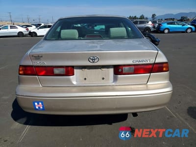 Zdjęcie 6 z 12 samochodu: 1999 TOYOTA CAMRY CE VIN:4T1BG22KXXU516749 - miniatura