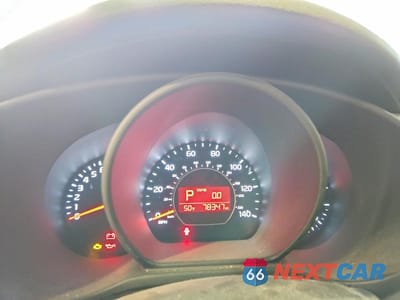 Zdjęcie 9 z 11 samochodu: 2015 KIA SOUL BASE VIN:KNDJN2A28F7205664 - miniatura