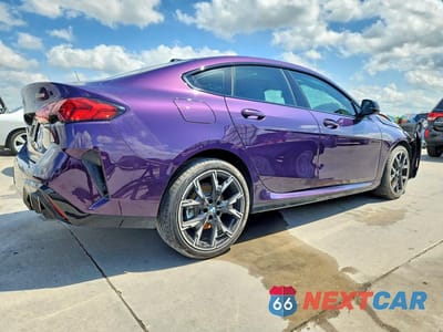 Trzecie zdjęcie samochodu z tyłu: 2026 BMW 228XI VIN:WBA23GG09T7T99269 - miniatura
