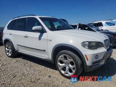 Czwarte zdjęcie samochodu z boku: 2007 BMW X5 4.8I VIN:4USFE83547LZ37177 - miniatura