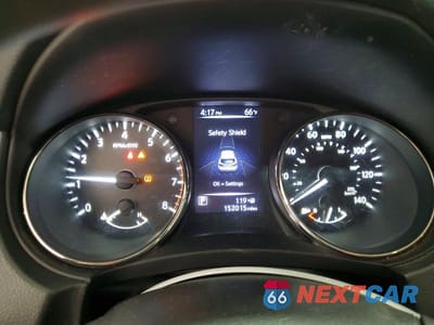 Zdjęcie 9 z 12 samochodu: 2018 NISSAN ROGUE SPORT SV VIN:JN1BJ1CR0JW266237 - miniatura