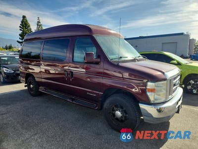 Czwarte zdjęcie samochodu z boku: 2011 FORD ECONOLINE E150 VAN VIN:1FDNE1EL1BDA91450 - miniatura