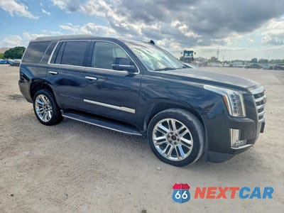 Czwarte zdjęcie samochodu z boku: 2018 CADILLAC ESCALADE LUXURY VIN:1GYS4BKJ1JR188579 - miniatura