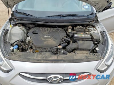 Zdjęcie 11 z 12 samochodu: 2017 HYUNDAI ACCENT SE VIN:KMHCT4AE0HU277141 - miniatura