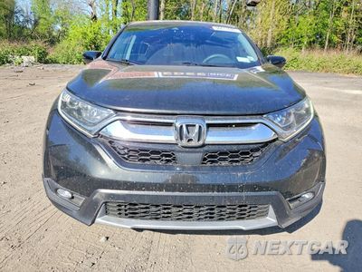 Piąte zdjęcie samochodu w środku: 2018 HONDA CR-V EX VIN:7FARW2H54JE095526 - miniatura