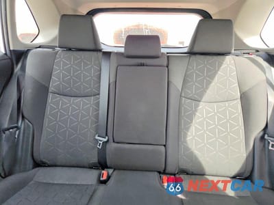 Zdjęcie 10 z 13 samochodu: 2021 TOYOTA RAV4 XLE VIN:2T3W1RFV9MW117544 - miniatura