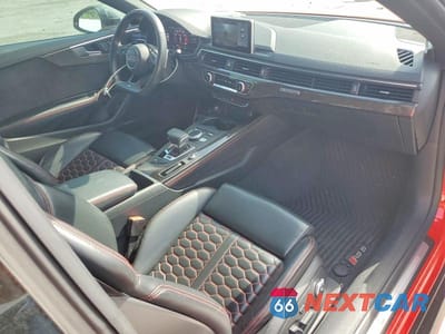 Zdjęcie 8 z 12 samochodu: 2019 AUDI RS5 VIN:WUAPWAF54KA904021 - miniatura