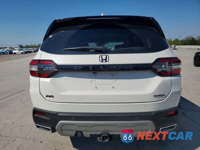 Zdjęcie 6 z 11 samochodu: 2025 HONDA PILOT TOURING VIN:5FNYG1H7XSB072723 - miniatura