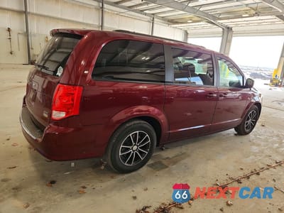 Trzecie zdjęcie samochodu z tyłu: 2018 DODGE GRAND CARAVAN GT VIN:2C4RDGEG8JR341681 - miniatura