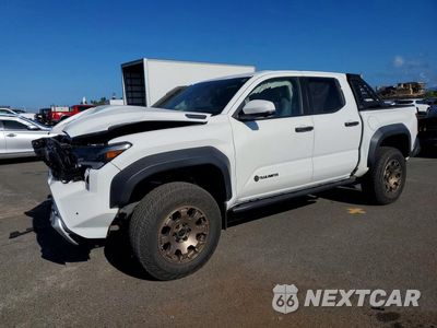 2024 TOYOTA TACOMA TRAILHUNTER HV 3TYLF5LN5RT009386 - główne zdjęcie licytacji z USA - miniatura