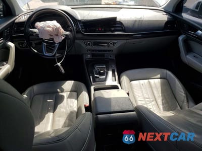 Zdjęcie 8 z 13 samochodu: 2021 AUDI Q5 PREMIUM VIN:WA1AAAFY6M2127201 - miniatura