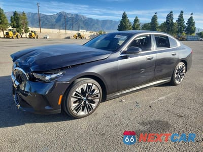 2024 BMW I5 EDRIVE 40 WBY33FK01RCR68414 - główne zdjęcie licytacji z USA - miniatura