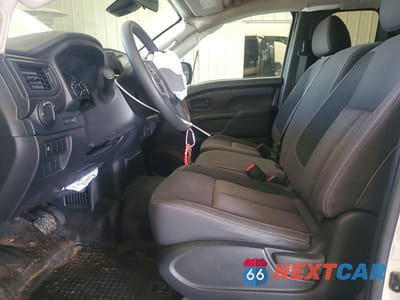Zdjęcie 7 z 13 samochodu: 2022 NISSAN TITAN S VIN:1N6AA1CE1NN106589 - miniatura