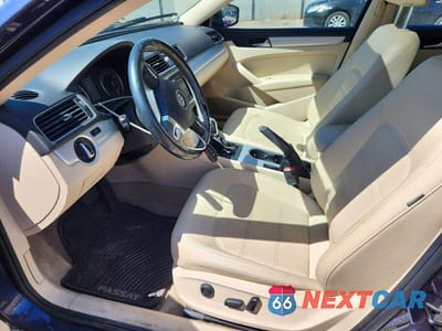 Zdjęcie 7 z 12 samochodu: 2013 VOLKSWAGEN PASSAT SE VIN:1VWBP7A30DC127029 - miniatura