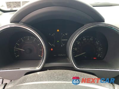 Zdjęcie 9 z 13 samochodu: 2011 TOYOTA HIGHLANDER SE VIN:5TDBK3EH7BS077791 - miniatura