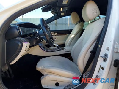 Zdjęcie 7 z 12 samochodu: 2021 MERCEDES-BENZ E 450 4MATIC VIN:W1KZF5KB0MB002669 - miniatura