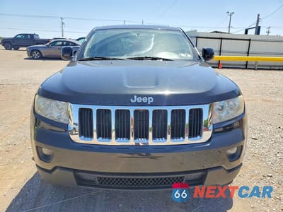 Piąte zdjęcie samochodu w środku: 2011 JEEP GRAND CHEROKEE LAREDO VIN:1J4RR4GG4BC567234 - miniatura