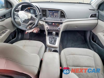 Zdjęcie 8 z 12 samochodu: 2017 HYUNDAI ELANTRA SE VIN:5NPD84LF3HH029377 - miniatura