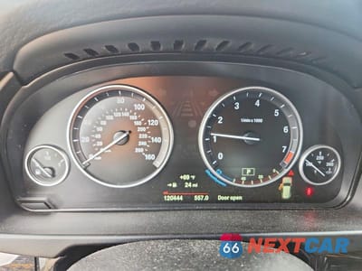 Zdjęcie 9 z 13 samochodu: 2018 BMW X5 SDRIVE35I VIN:5UXKR2C54J0Z20909 - miniatura