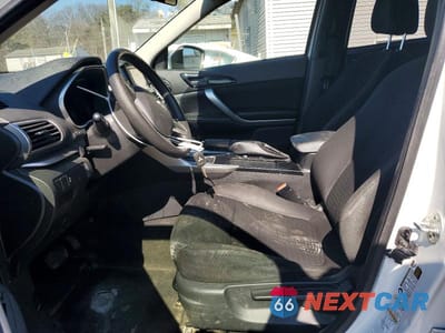 Zdjęcie 7 z 13 samochodu: 2019 MITSUBISHI ECLIPSE CROSS ES VIN:JA4AT3AA6KZ035526 - miniatura