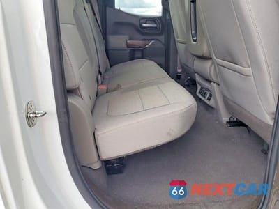 Zdjęcie 10 z 13 samochodu: 2021 GMC SIERRA C1500 SLE VIN:1GTR8BED3MZ203389 - miniatura