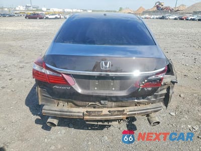 Zdjęcie 6 z 12 samochodu: 2017 HONDA ACCORD EXL VIN:1HGCR3F82HA004155 - miniatura