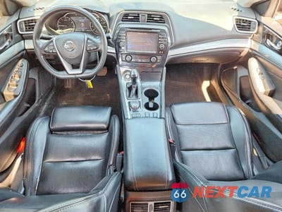 Zdjęcie 8 z 13 samochodu: 2018 NISS MAXIMA VIN:1N4AA6AP6JC371122 - miniatura