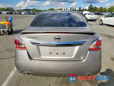 Zdjęcie 6 z 12 samochodu: 2015 NISSAN ALTIMA 2.5 S VIN:1N4AL3AP9FC131451 - miniatura