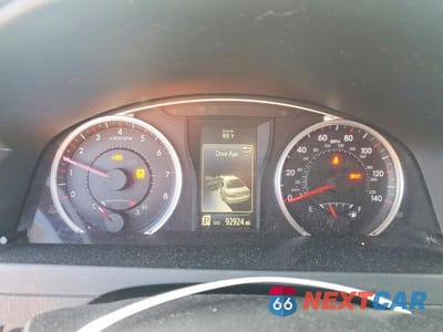Zdjęcie 9 z 12 samochodu: 2016 TOYOTA CAMRY SE VIN:4T1BF1FK1GU235771 - miniatura