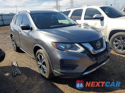 Czwarte zdjęcie samochodu z boku: 2020 NISSAN ROGUE SV VIN:JN8AT2MV2LW133054 - miniatura