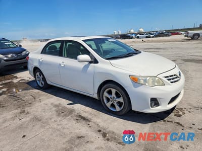 Czwarte zdjęcie samochodu z boku: 2013 TOYOTA COROLLA VIN:5YFBU4EE7DP114100 - miniatura