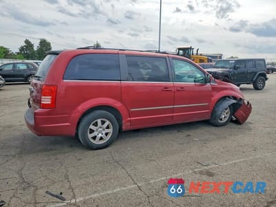 Trzecie zdjęcie samochodu z tyłu: 2010 CHRYSLER TOWN & COUNTRY TOURING PLUS VIN:2A4RR8D13AR406080 - miniatura