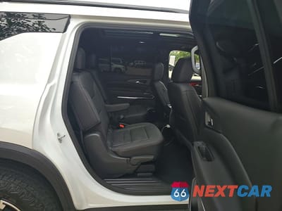 Zdjęcie 6 z 13 samochodu: 2024 CHEVROLET TRAVERSE LT Z71 VIN:1GNEVJKS3RJ221229 - miniatura