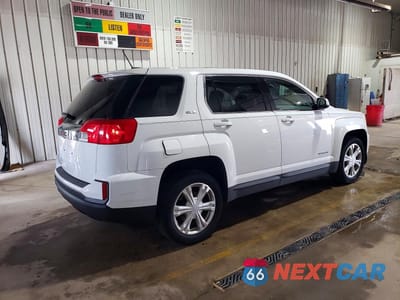 Trzecie zdjęcie samochodu z tyłu: 2017 GMC TERRAIN SLE VIN:2GKALMEK5H6332505 - miniatura
