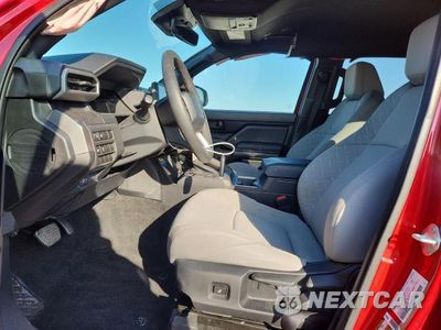 Zdjęcie 7 z 13 samochodu: 2024 TOYOTA TACOMA SR5 VIN:3TYKB5FN5RT012162 - miniatura
