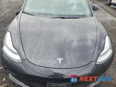 Zdjęcie 11 z 11 samochodu: 2018 TESLA MODEL 3 VIN:5YJ3E1EB2JF071816 - miniatura