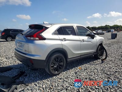 Trzecie zdjęcie samochodu z tyłu: 2024 MITSUBISHI ECLIPSE CROSS LE VIN:JA4ATVAA1RZ034323 - miniatura
