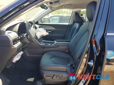 Zdjęcie 7 z 13 samochodu: 2026 TOYOTA GRAND HIGHLANDER XLE VIN:5TDAAAA56TS042904 - miniatura