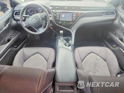 Zdjęcie 8 z 12 samochodu: 2018 TOYOTA CAMRY LE VIN:4T1B11HK6JU562444 - miniatura