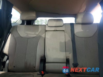 Zdjęcie 10 z 13 samochodu: 2019 HYUNDAI SANTA FE SE 2.4L VIN:5NMS23ADXKH081999 - miniatura