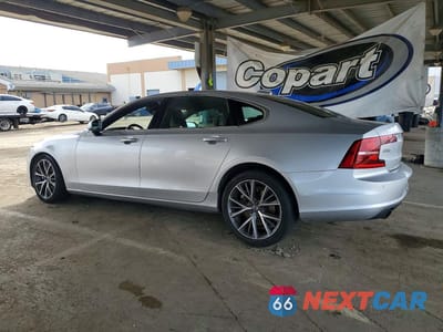 Drugie zdjęcie samochodu z przodu: 2018 VOLVO S90 T5 MOMENTUM VIN:LVY102AK4JP056251 - miniatura