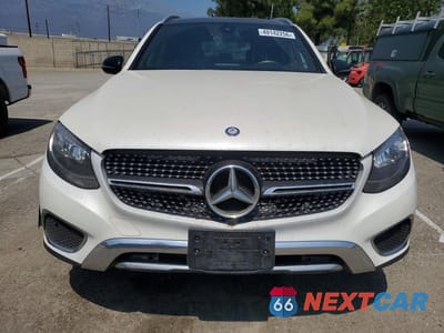Piąte zdjęcie samochodu w środku: 2017 MERCEDES-BENZ GLC 300 4MATIC VIN:WDC0G4KB3HF118323 - miniatura