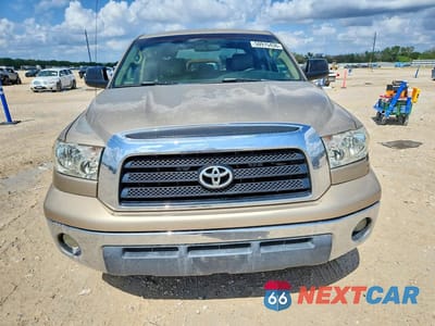 Piąte zdjęcie samochodu w środku: 2007 TOYOTA TUNDRA CREWMAX SR5 VIN:5TBEV541X7S464727 - miniatura