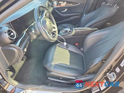 Zdjęcie 7 z 12 samochodu: 2020 MERCEDES-BENZ E 350 VIN:WDDZF8DB7LA733506 - miniatura