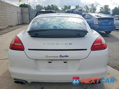 Zdjęcie 6 z 12 samochodu: 2011 PORSCHE PANAMERA TURBO VIN:WP0AC2A72BL091017 - miniatura