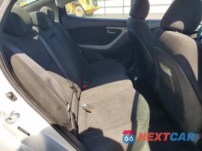 Zdjęcie 10 z 13 samochodu: 2015 HYUNDAI ELANTRA SE VIN:5NPDH4AEXFH586701 - miniatura