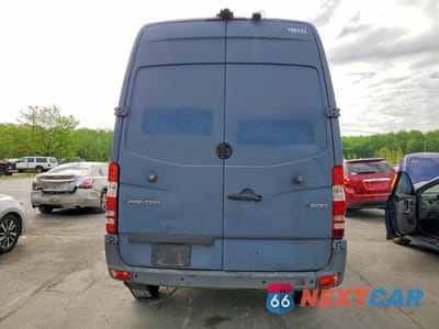 Zdjęcie 6 z 14 samochodu: 2018 MERCEDES BENZ SPRINTER 2500 VIN:WD3PE7CD3JP640780 - miniatura