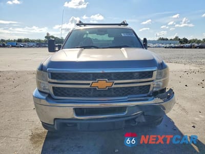 Piąte zdjęcie samochodu w środku: 2014 CHEVROLET SILVERADO K2500 HEAVY DUTY LT VIN:1GC1KXC85EF134712 - miniatura