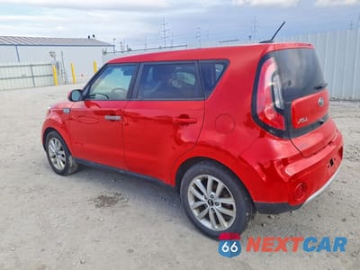 Drugie zdjęcie samochodu z przodu: 2018 KIA SOUL + VIN:KNDJP3A53J7562897 - miniatura